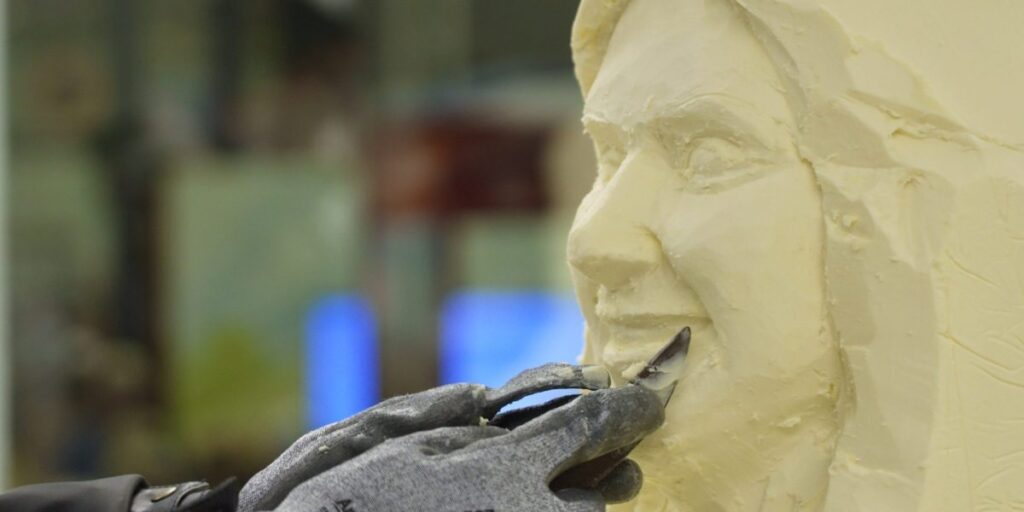 In Minnesota, ‘dairy princesses’ take home a 90-pound butter bust of their own heads