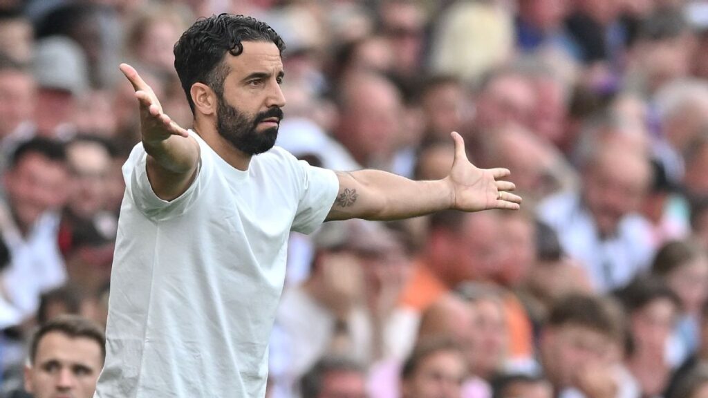 Winless Man United must 'grow up,' Amorim says