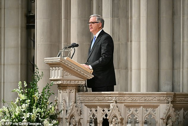 Former US Assistant to the Secretary of Defense for Public Affairs Pete Williams, speaks during the funeral service for late US Vice President Dick Cheney at the Washington National Cathedral in Washington, DC, on November 20, 2025. Dick Cheney, celebrated as a master Republican strategist but defined by the darkest chapters of America's