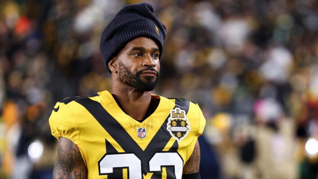 Private: Darius Slay released: Steelers parting ways with six-time Pro Bowl cornerback, per report Darius Slay released: Steelers parting ways with six-time Pro Bowl cornerback, per report