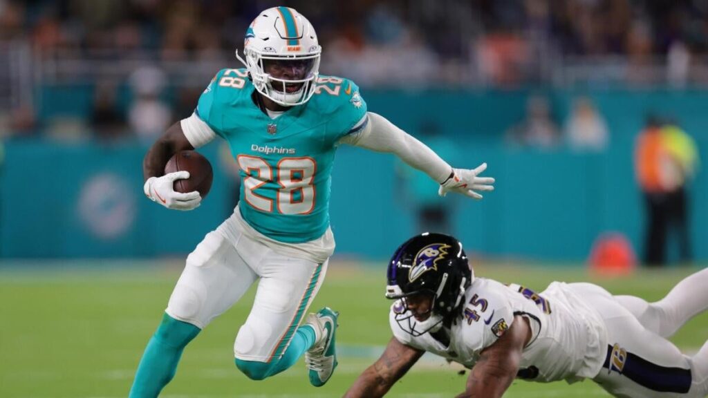 Steelers vs. Dolphins prediction: Pittsburgh looking to pad AFC North lead while eliminating Miami