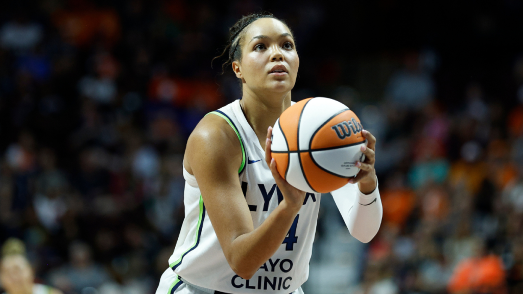 Private: Napheesa Collier stands by criticism of WNBA leadership, but says ‘future is bright’ amid CBA talks Napheesa Collier stands by criticism of WNBA leadership, but says 'future is bright' amid CBA talks