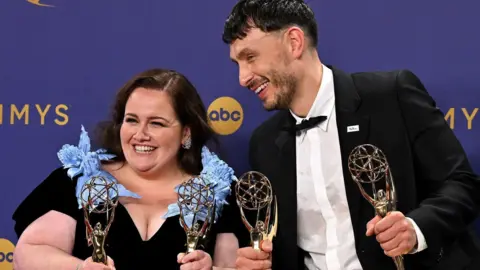 Getty Images Jessica Gunning and her Baby Reindeer co-star Richard Gadd at the 2025 Emmy awards. 