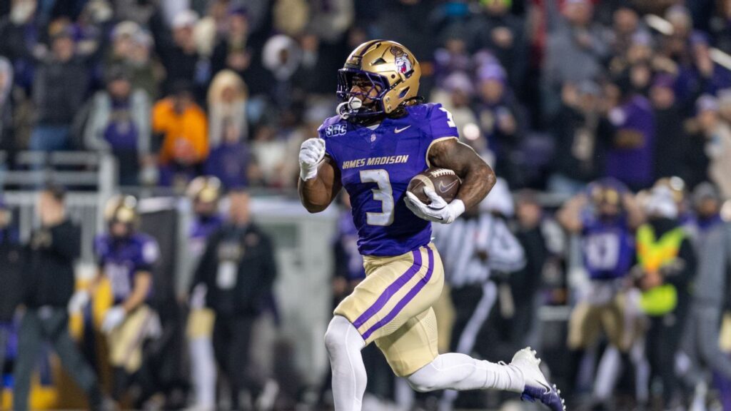 Betting lines for each College Football Playoff quarterfinal matchup, bowl games