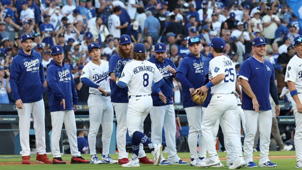 Private: Dodgers lead MLB with record $169M luxury tax Dodgers lead MLB with record $169M luxury tax