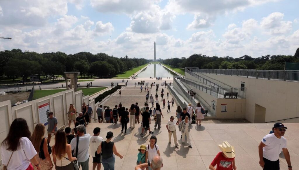 Private: Trump is right to demand social media details for foreign tourists Trump is right to demand social media details for foreign tourists