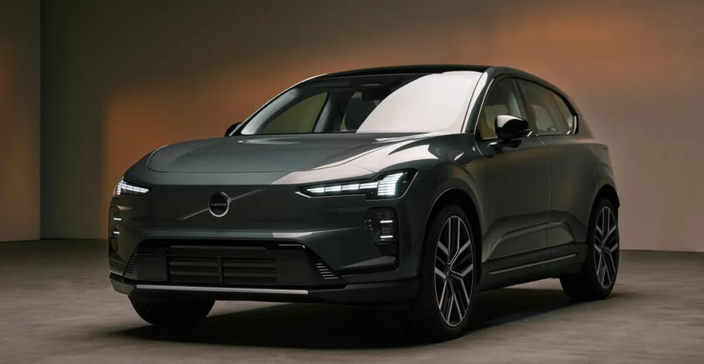 Volvo aims for an EV reset with the new EX60 crossover