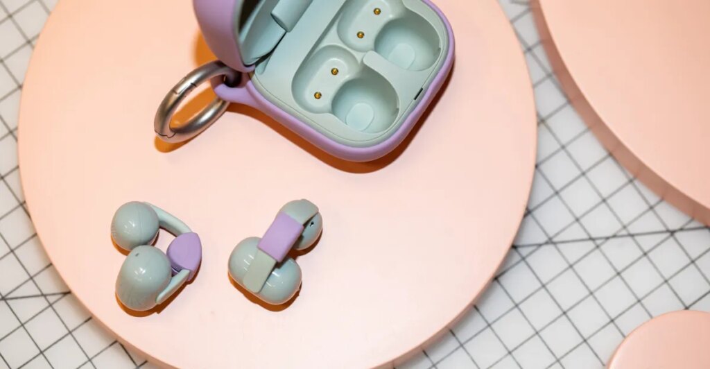 Sony’s first clip earbuds don’t quite hit the mark