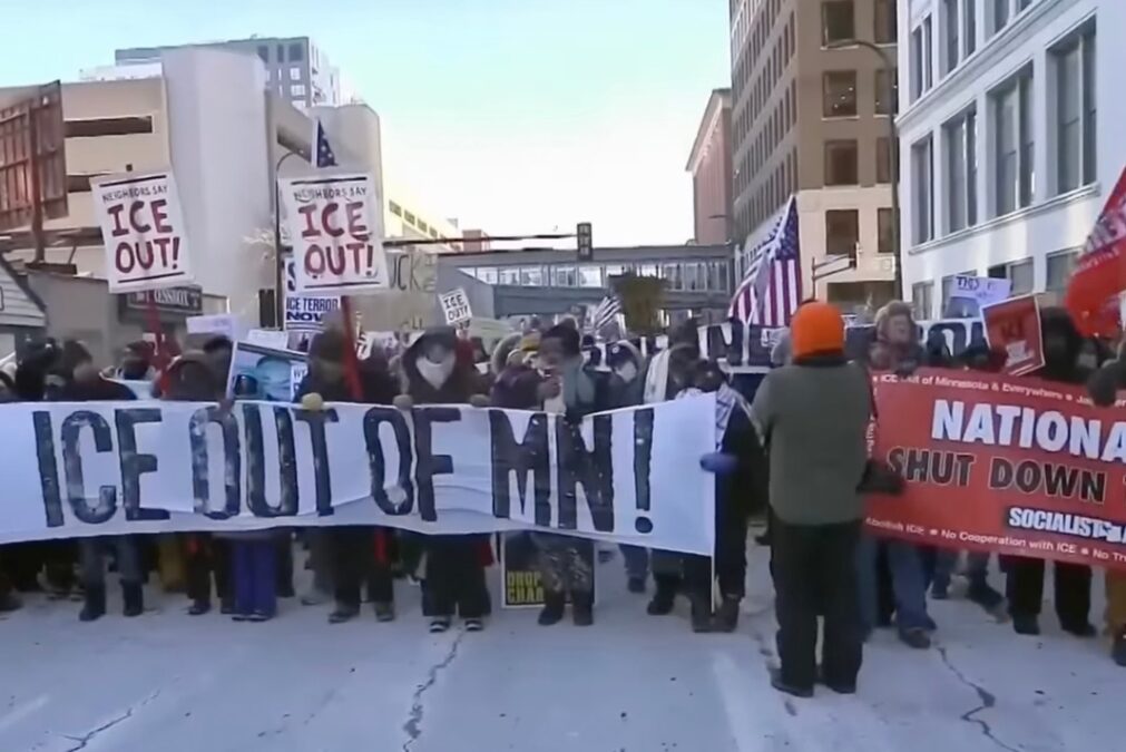 Minneapolis Mourning After Another U.S. Citizen Killed in Federal Immigration Operation, Protests Mount