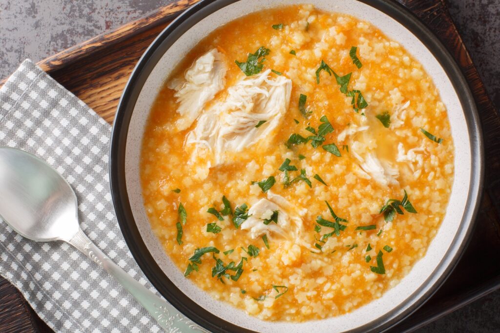 Pastina soup with vegetables and rotisserie chicken (ALLEKO / Getty Images )