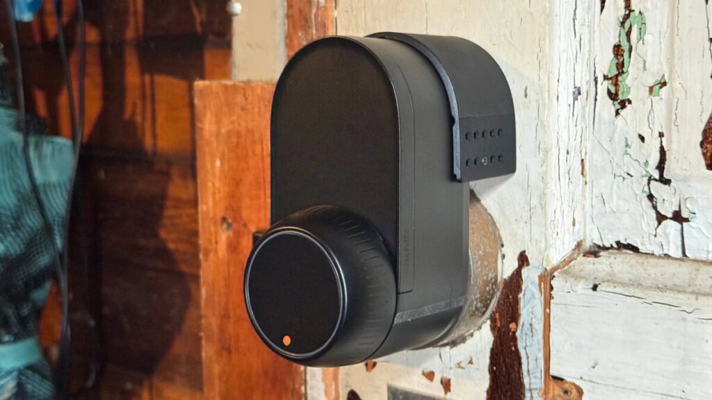 SwitchBot Lock Ultra Review: A Good Retrofit Smart Lock for Secondary Doors