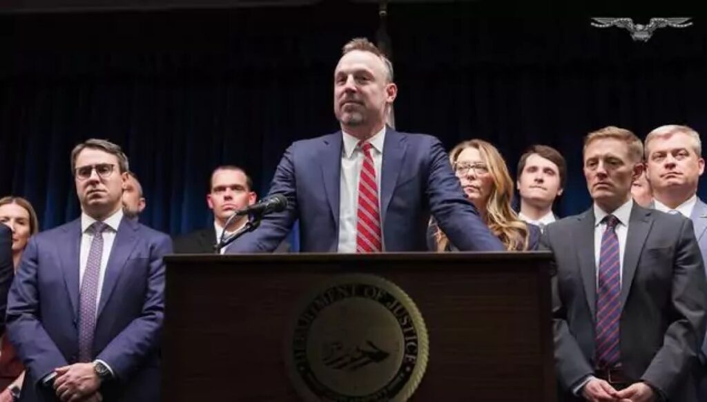 DOJ ramps up focus on violent agitators in Minnesota as resignations strain fraud cases